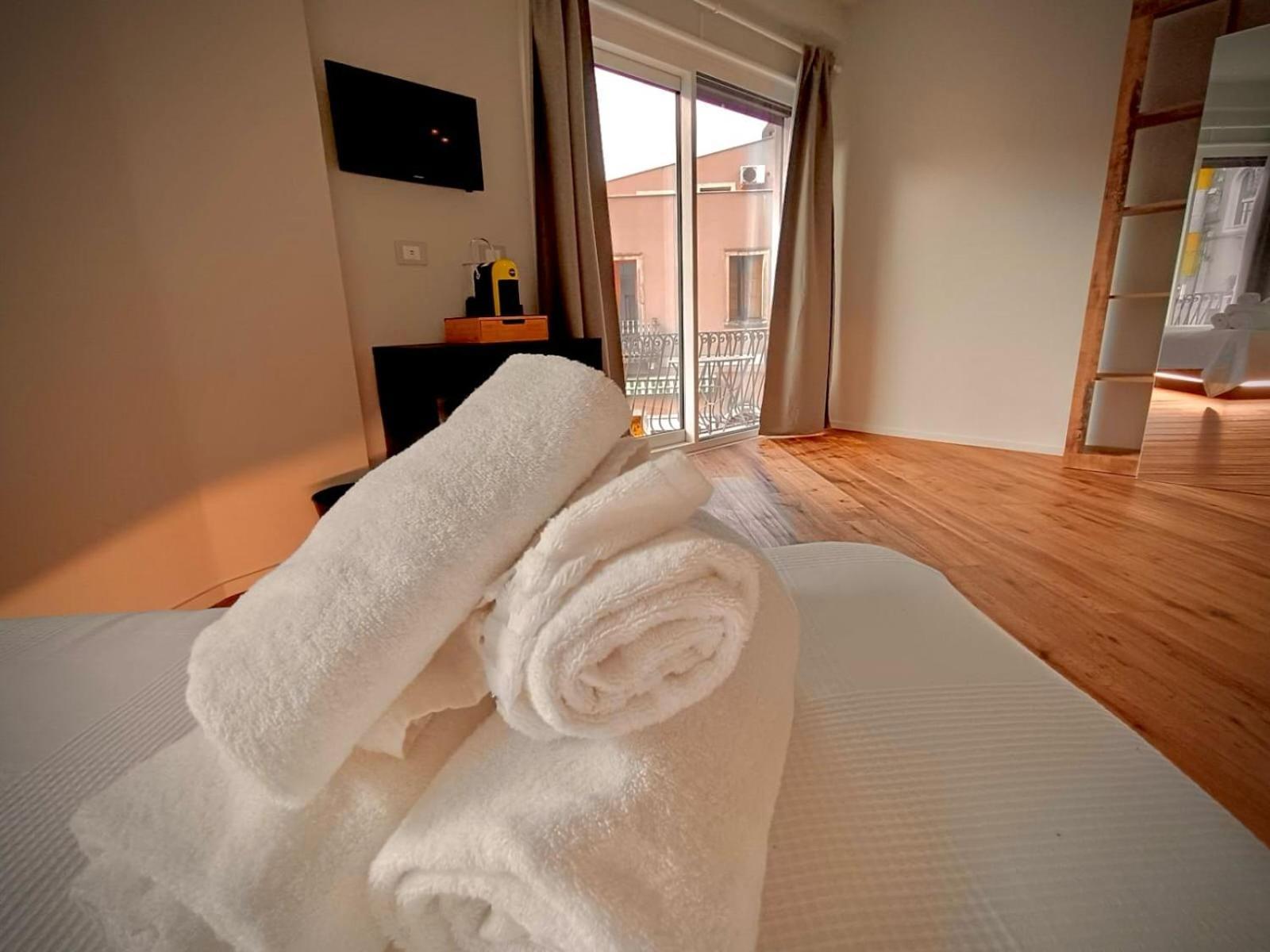 Taormina Boutique Rooms Экстерьер фото