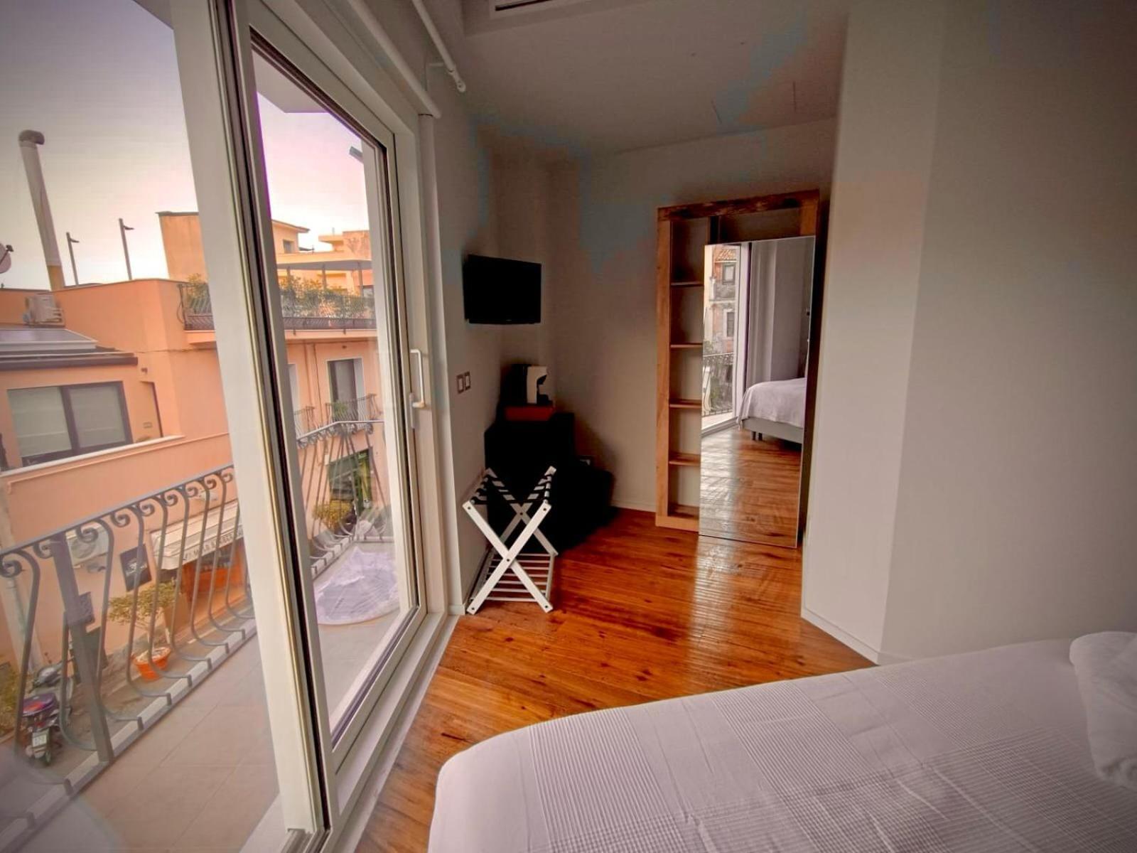 Taormina Boutique Rooms Экстерьер фото