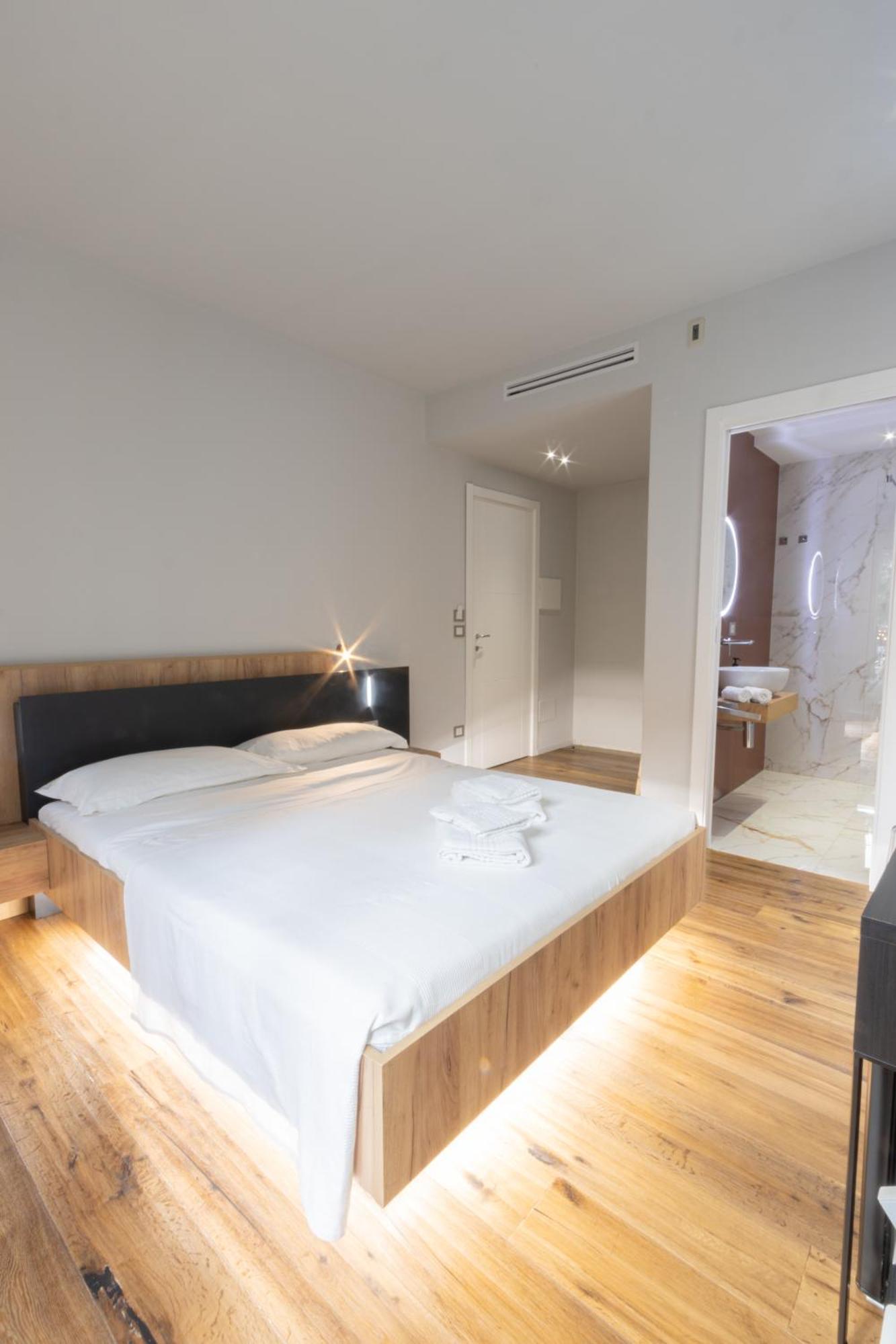 Taormina Boutique Rooms Экстерьер фото